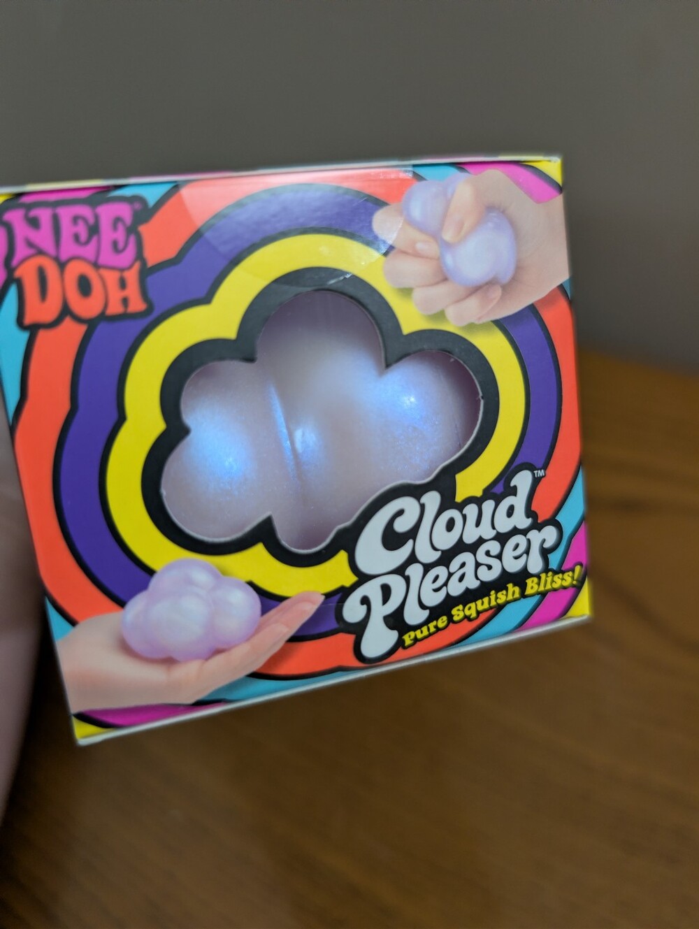 Needoh Cloud Pleaser
💯 authentic new in box never open!